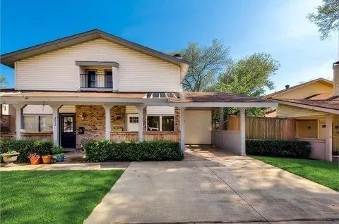 $2,100 | 2640 Via Valencia, Carrollton, TX 75006