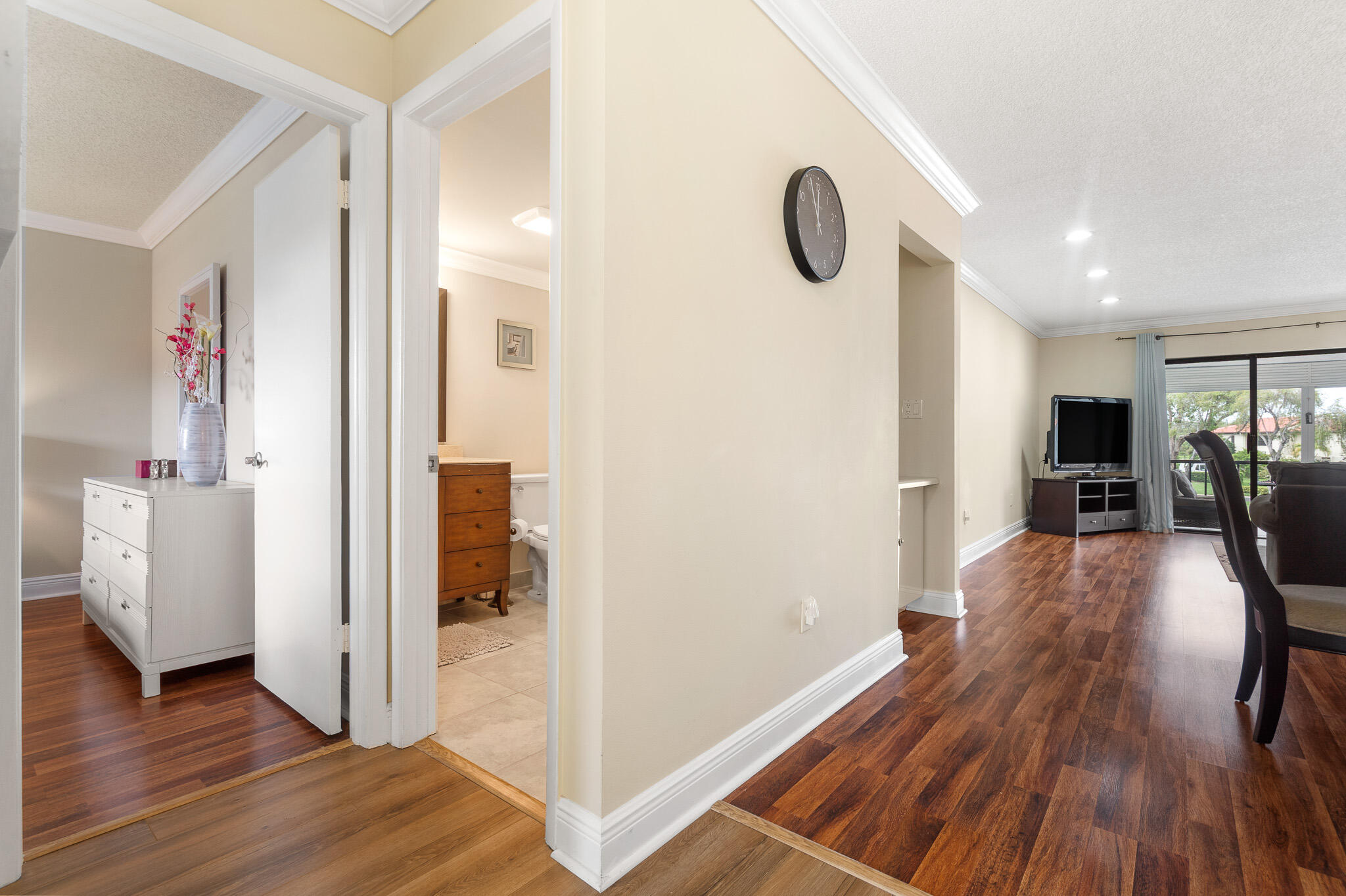 21218 Lago Circle, Unit H Boca Raton, FL 33433 - Photo 21 of 43 a view of livingroom with furniture and wooden floor