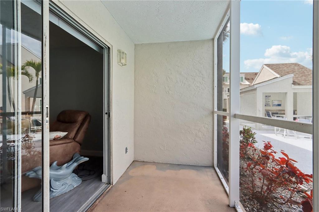 2185 San Marco Road, Unit 3103 Marco Island, FL 34145 - Photo 15 of 22 a view of living room