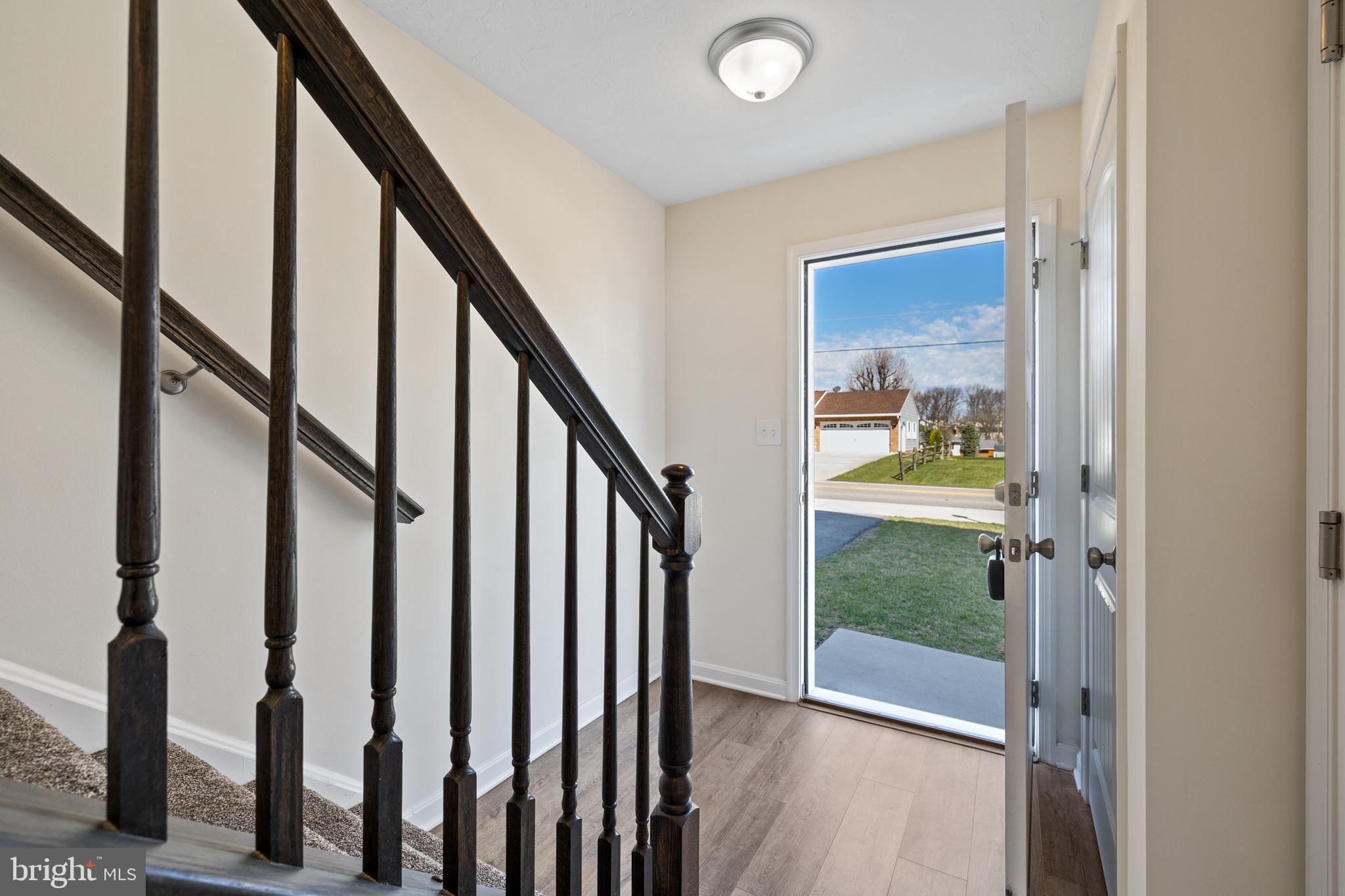 780 Rising Sun Lane Chambersburg, PA 17202 - Photo 2 of 25