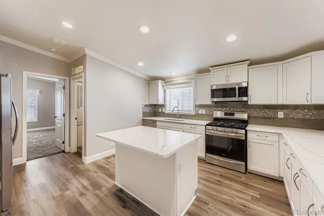 $429,900 | 8048 Jasmine Street, Dupont, CO 80024