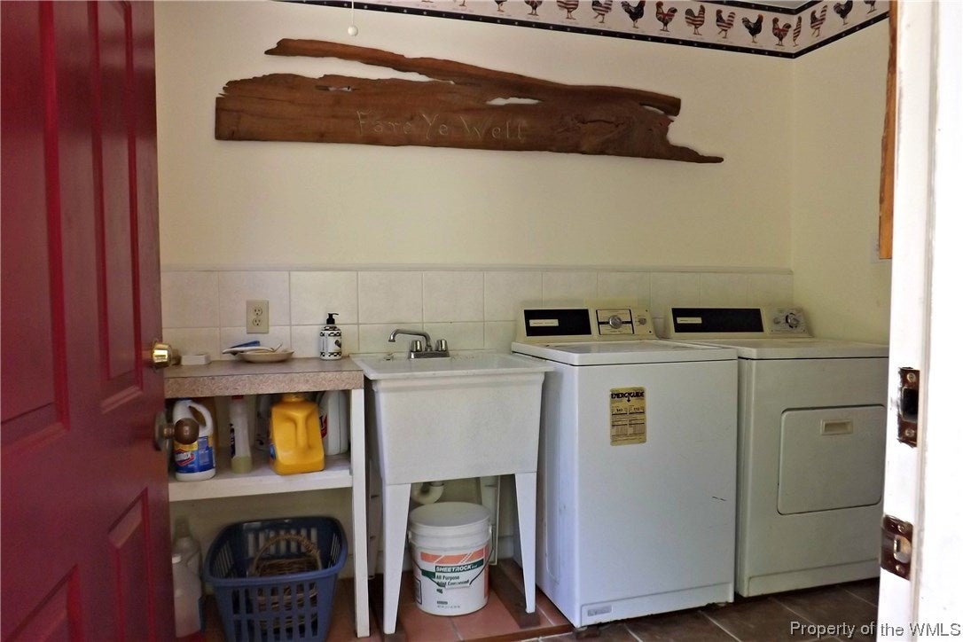 172 Moores Pointe Road Deltaville, VA 23043 - Photo 22 of 43 Gallery Image 22