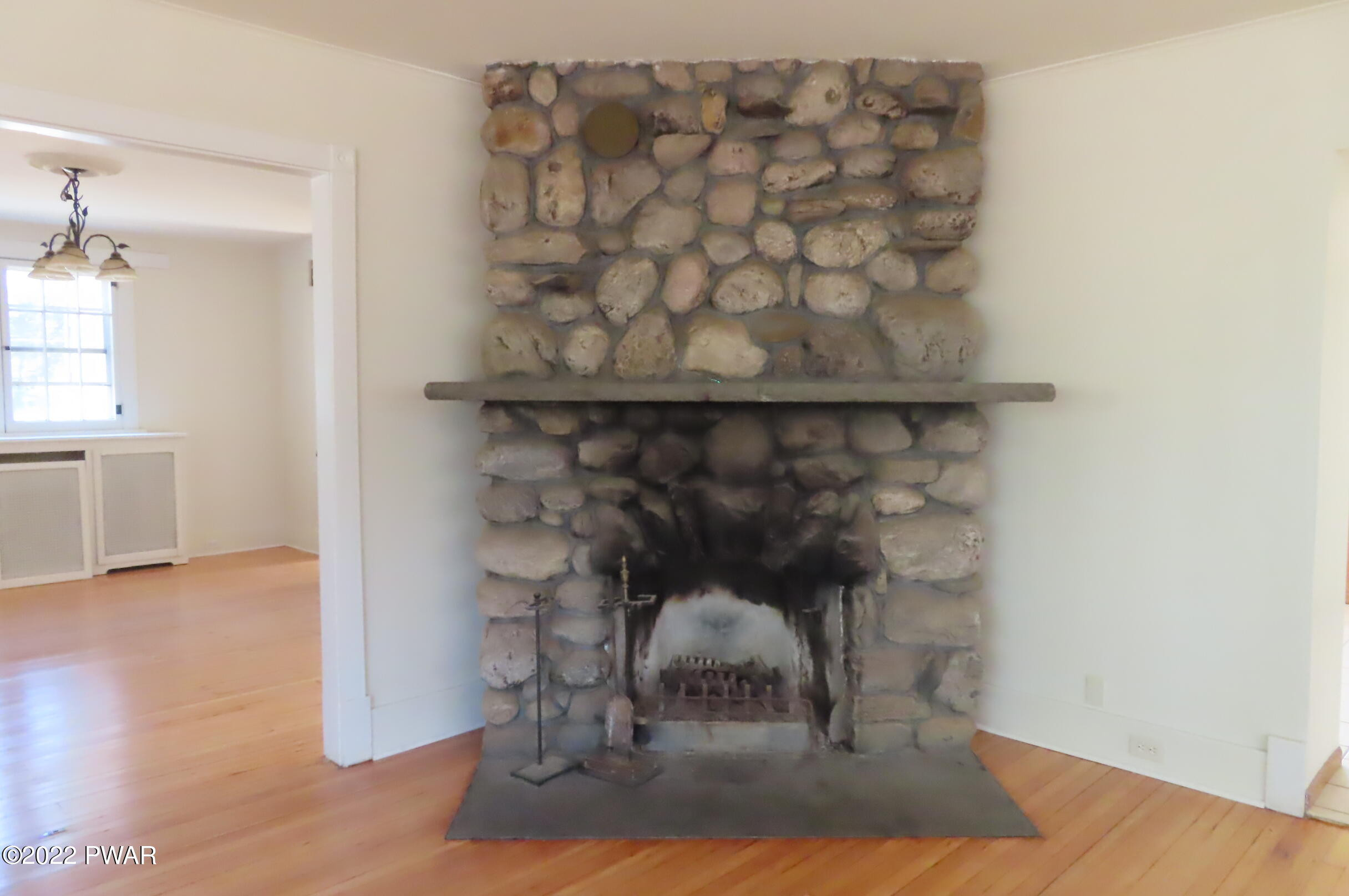 105 Old Bridge Road Milford, PA 18337 - Photo 6 of 40