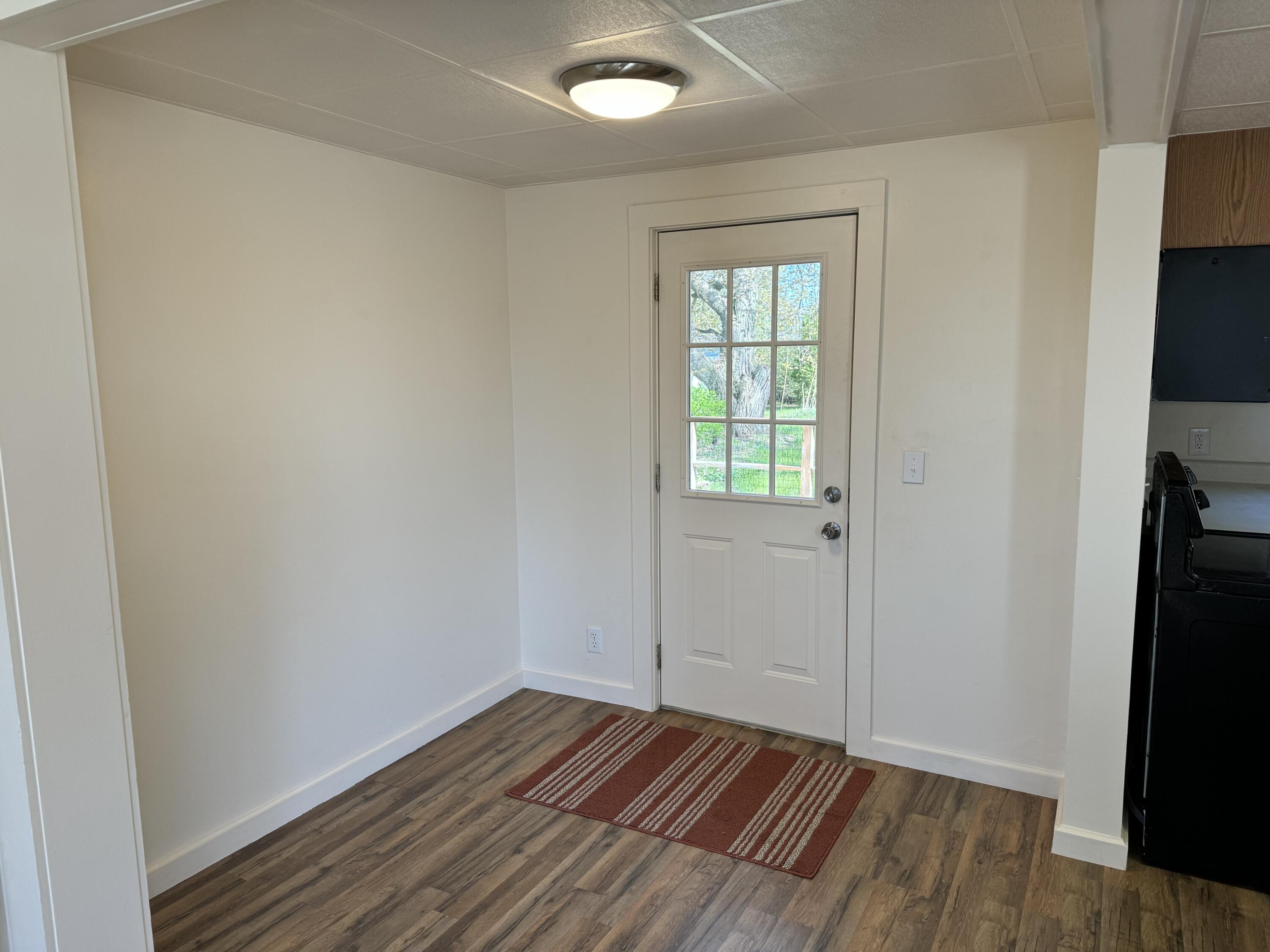 2787 Naomi Road Sodus, MI 49126 - Photo 8 of 22 IMG_0309