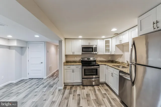 $1,800 | 1213 Staples Street Northeast, Unit B, Washington, DC 20002