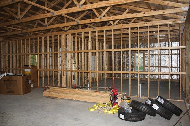 401 Hudson Road Lawrenceburg, TN 38464 - Photo 14 of 19 You can finish out this barn apartment!