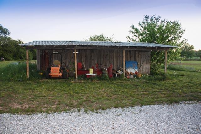 401 Hudson Road Lawrenceburg, TN 38464 - Photo 15 of 19 second barn