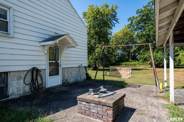 $85,000 | 840 Highway 145, Harrisburg, IL 62946