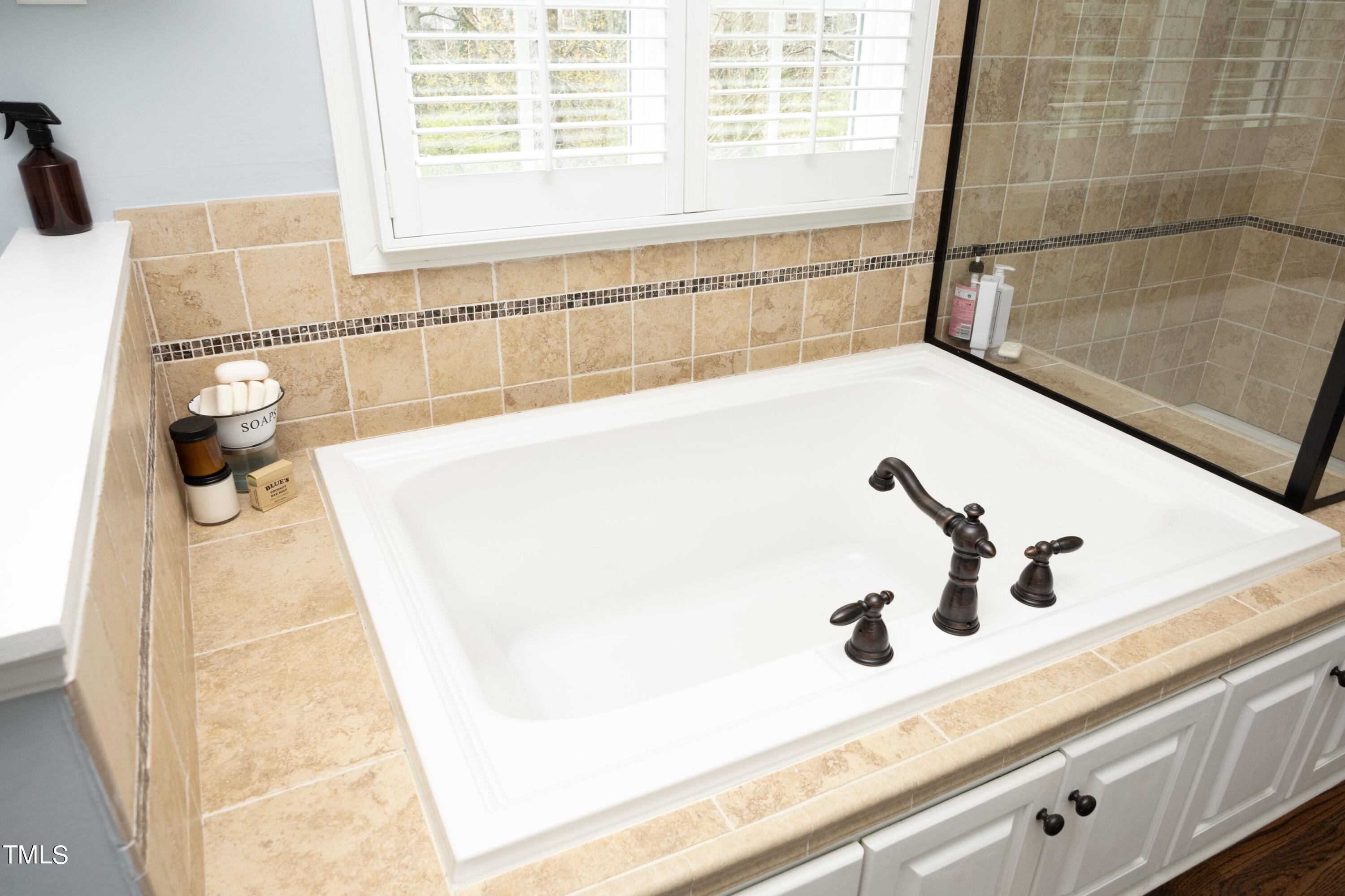 4009 Lake Springs Court Raleigh, NC 27613 - Photo 28 of 46 28Bath