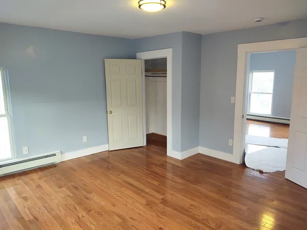 $2,300 | 96 Pleasant Street, Unit 2, Marlborough, MA 01752