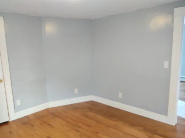 $2,300 | 96 Pleasant Street, Unit 2, Marlborough, MA 01752