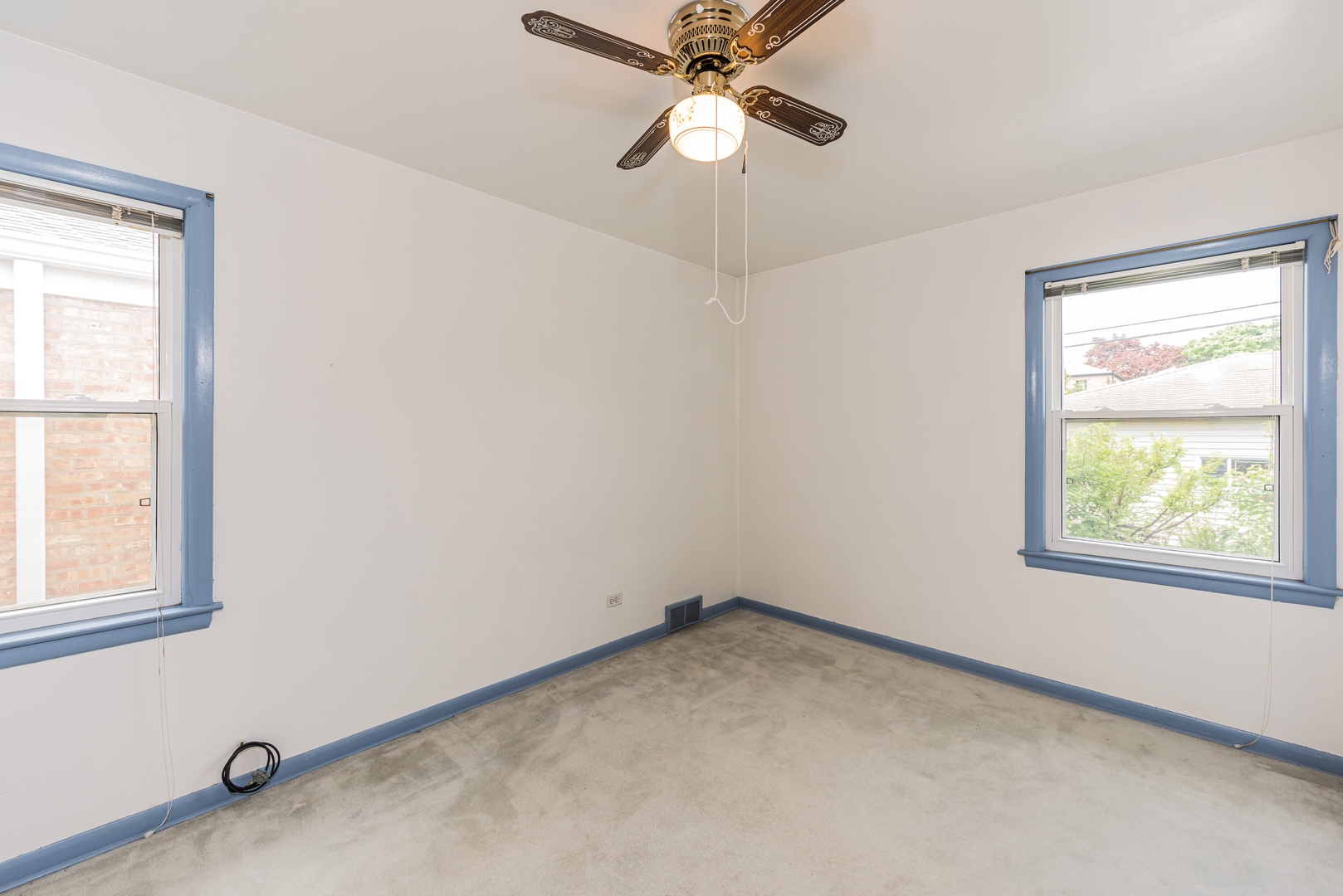 6134 North Keystone Avenue Chicago, IL 60646 - Photo 8 of 15