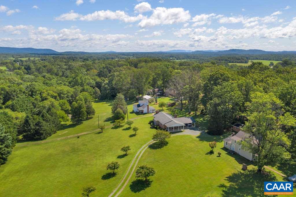1603 Buck Road Crozet, VA 22932 - Photo 4 of 48 Gallery Image 4