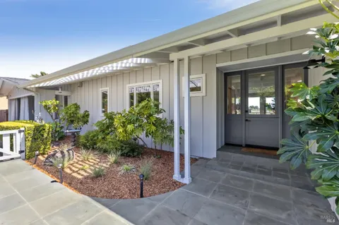 $3,795,000 | 46 Lower N Terrace, Tiburon, CA 94920