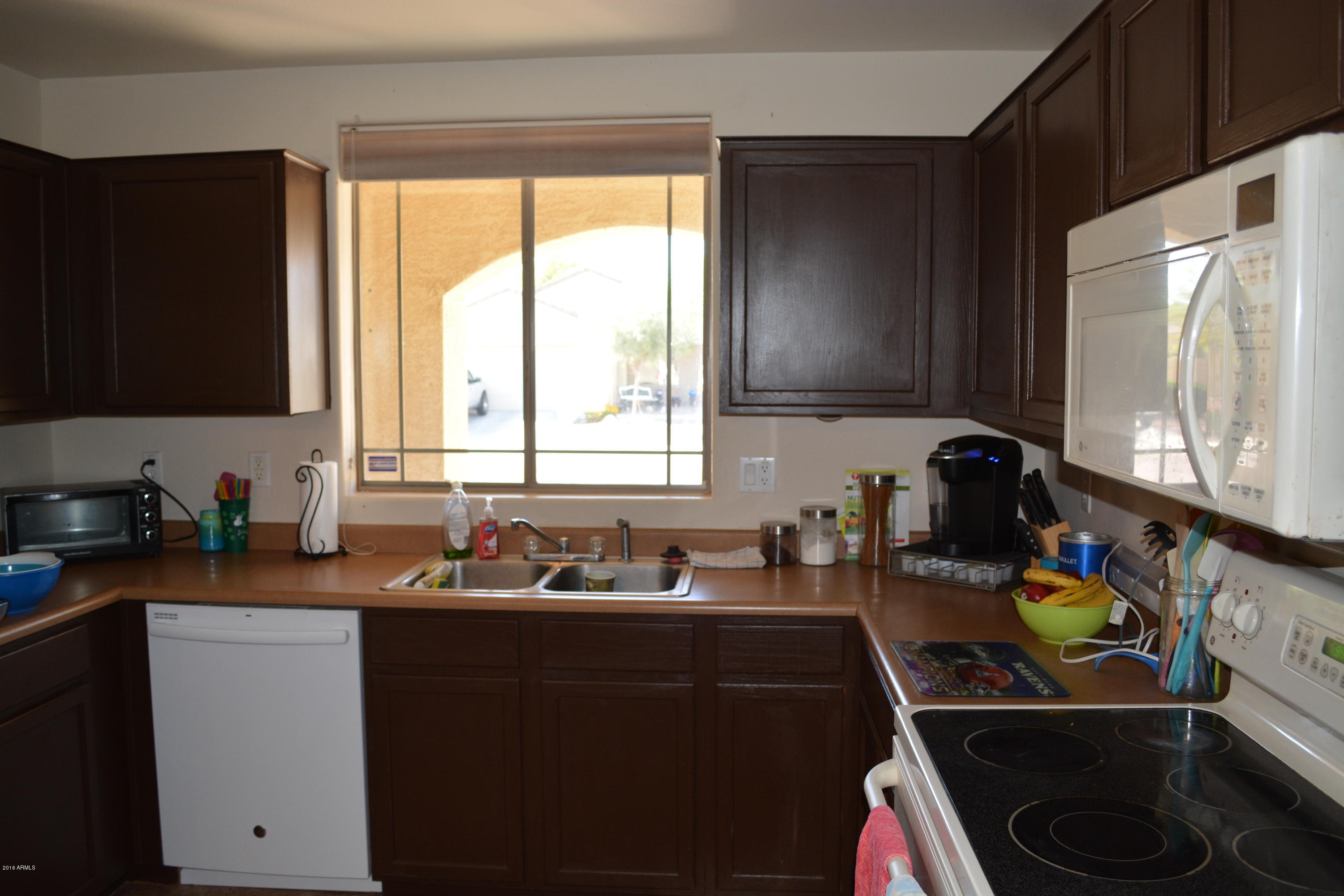 17616 West Boca Raton Road Surprise, AZ 85388 - Photo 13 of 37 DSC_0024