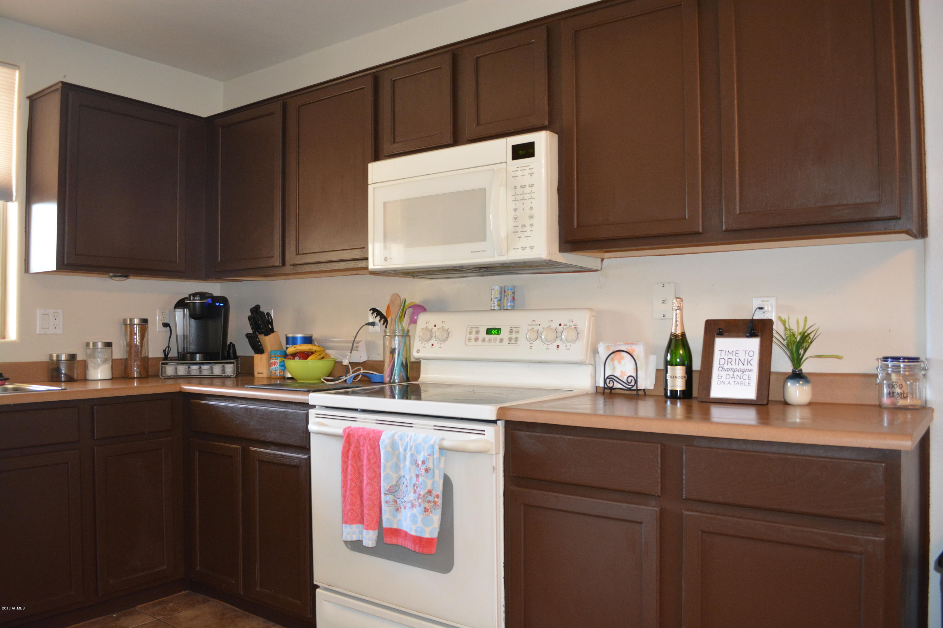17616 West Boca Raton Road Surprise, AZ 85388 - Photo 18 of 37 DSC_0029