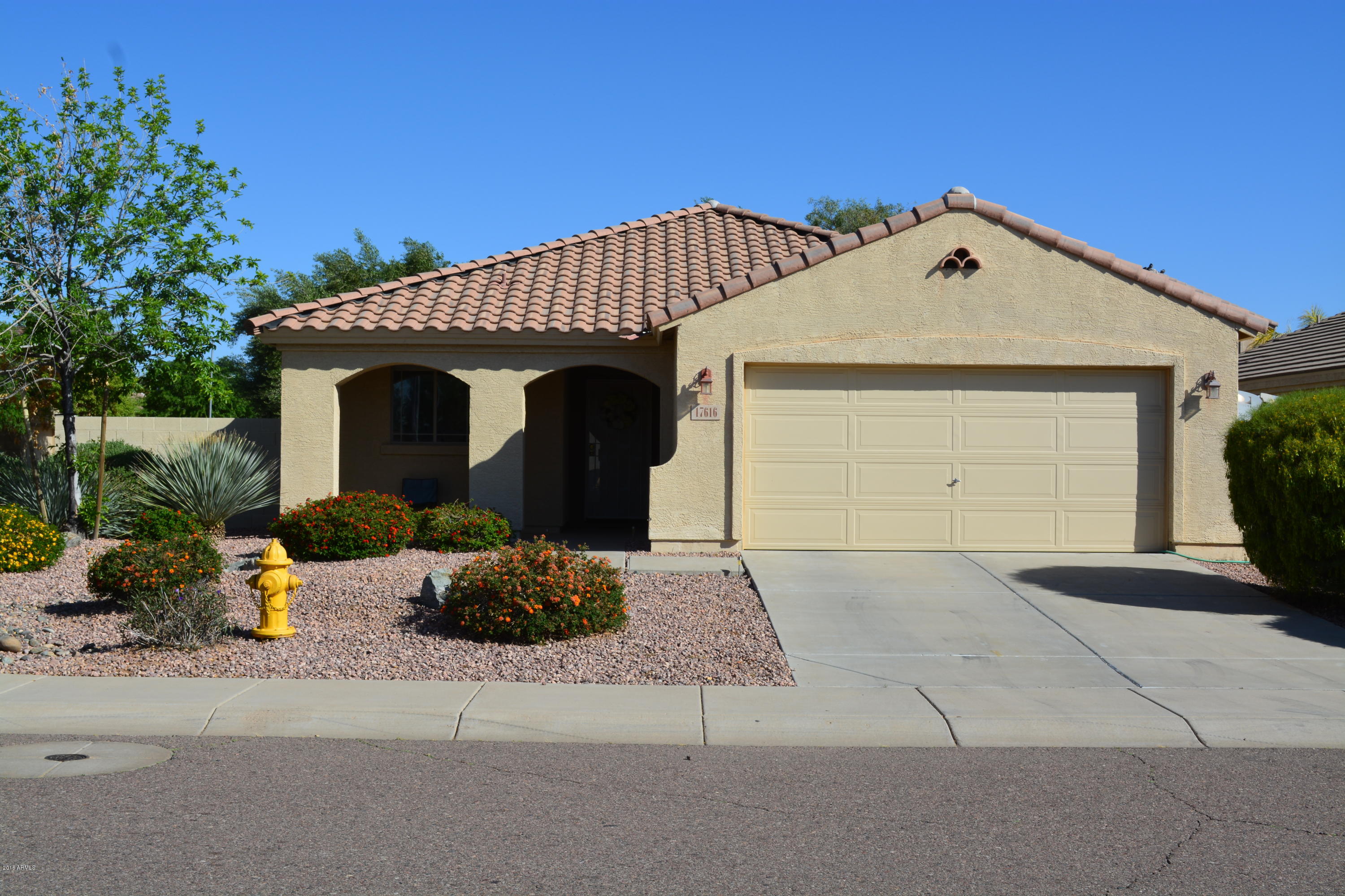 17616 West Boca Raton Road Surprise, AZ 85388 - Photo 35 of 37 DSC_0002