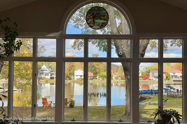 $2,100,000 | 20 Ferry Street, Saugerties, NY 12477