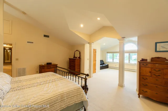 $2,100,000 | 20 Ferry Street, Saugerties, NY 12477