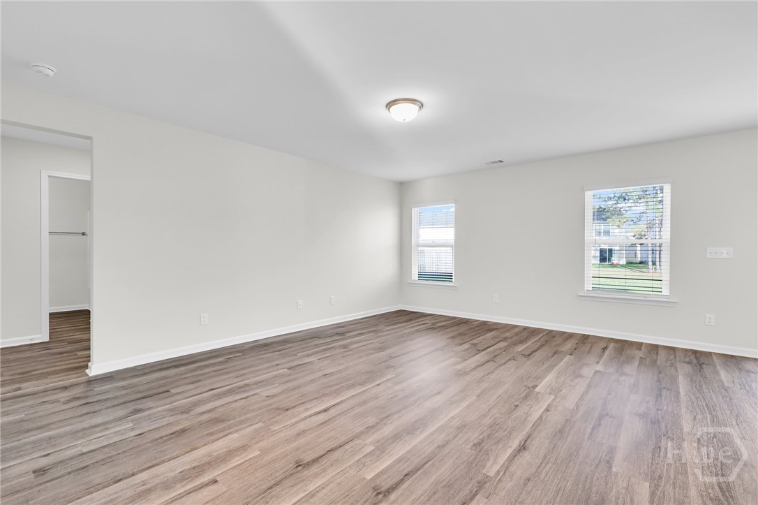 236 Cromer Street Savannah, GA 31407 - Photo 15 of 50 Living Room
