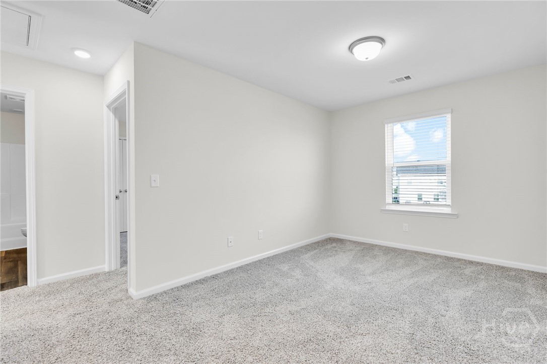 236 Cromer Street Savannah, GA 31407 - Photo 33 of 50 Open Loft area upstairs