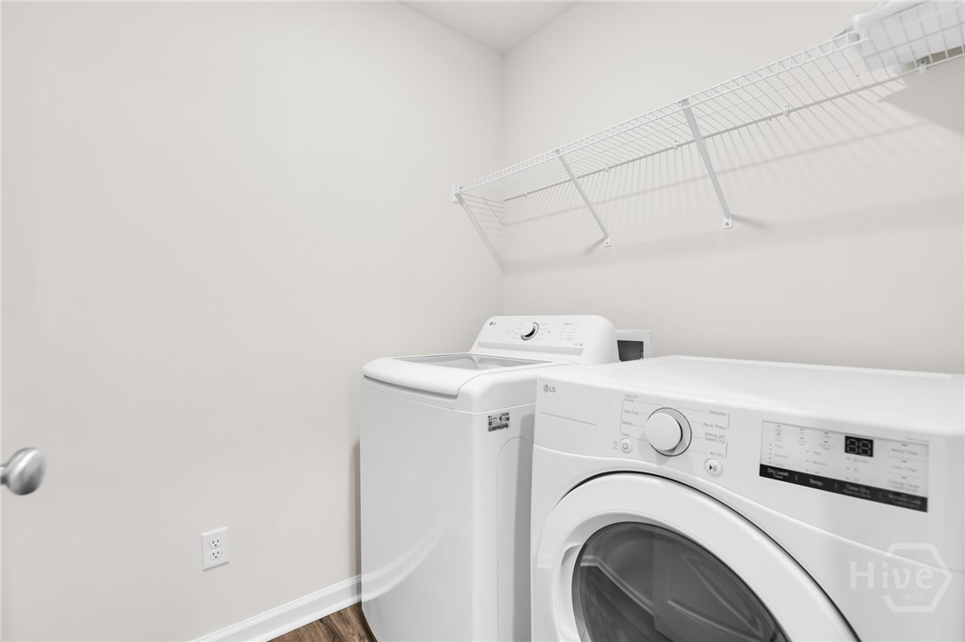 236 Cromer Street Savannah, GA 31407 - Photo 35 of 50 Laundry room