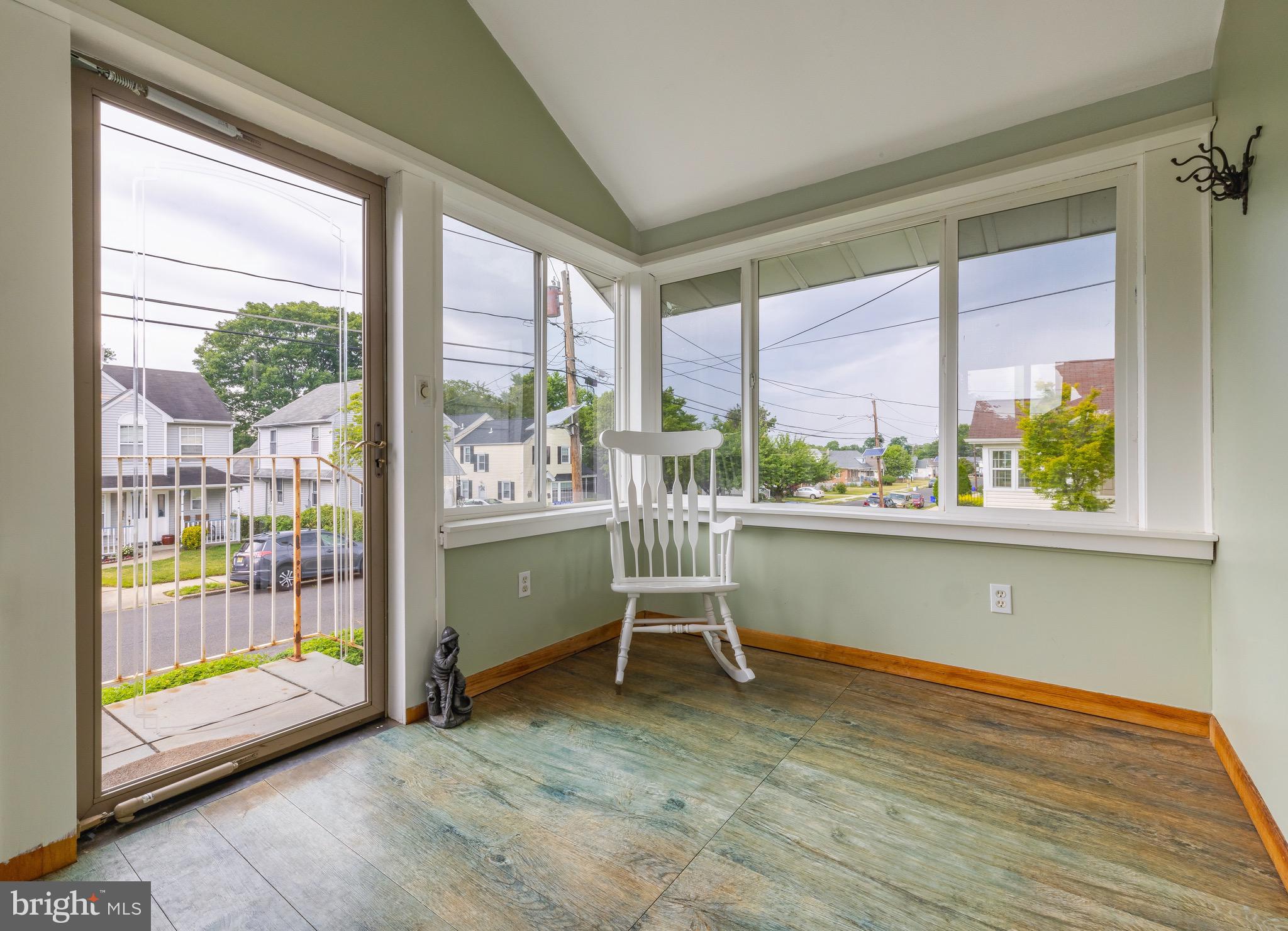76 Knight Avenue Runnemede, NJ 08078 - Photo 5 of 31 Front Porch