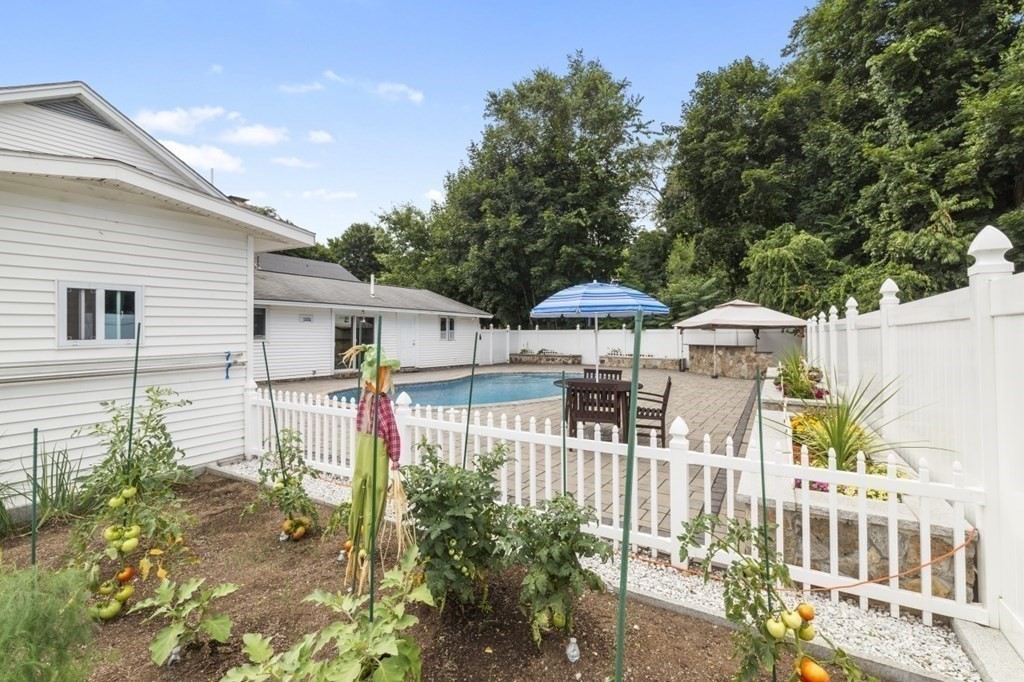 7 Cody Road Framingham, MA 01701 - Photo 35 of 42 Gallery Image 35