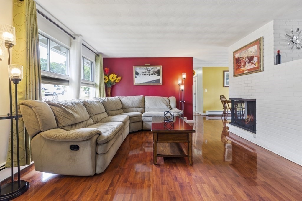 7 Cody Road Framingham, MA 01701 - Photo 8 of 42 Gallery Image 8