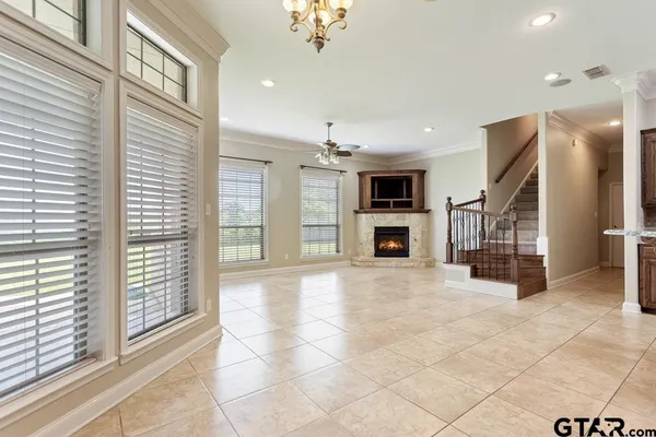 $3,495 | 15233 Wagon Wheel Circle, Chandler, TX 75758