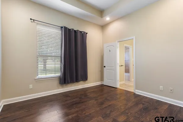 $3,495 | 15233 Wagon Wheel Circle, Chandler, TX 75758