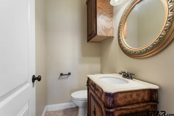 $3,495 | 15233 Wagon Wheel Circle, Chandler, TX 75758