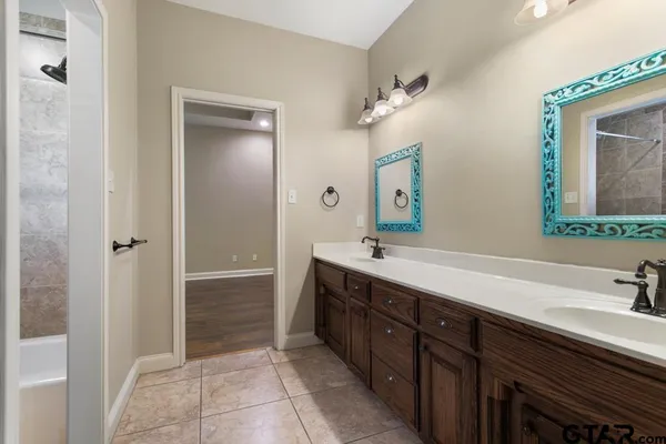 $3,495 | 15233 Wagon Wheel Circle, Chandler, TX 75758