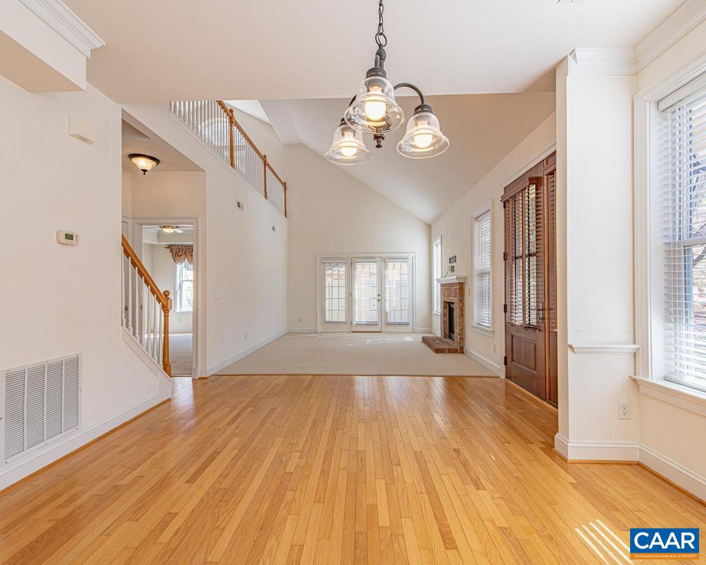 1315 Gate Post Lane Charlottesville, VA 22901 - Photo 11 of 37 Dining/Great Room