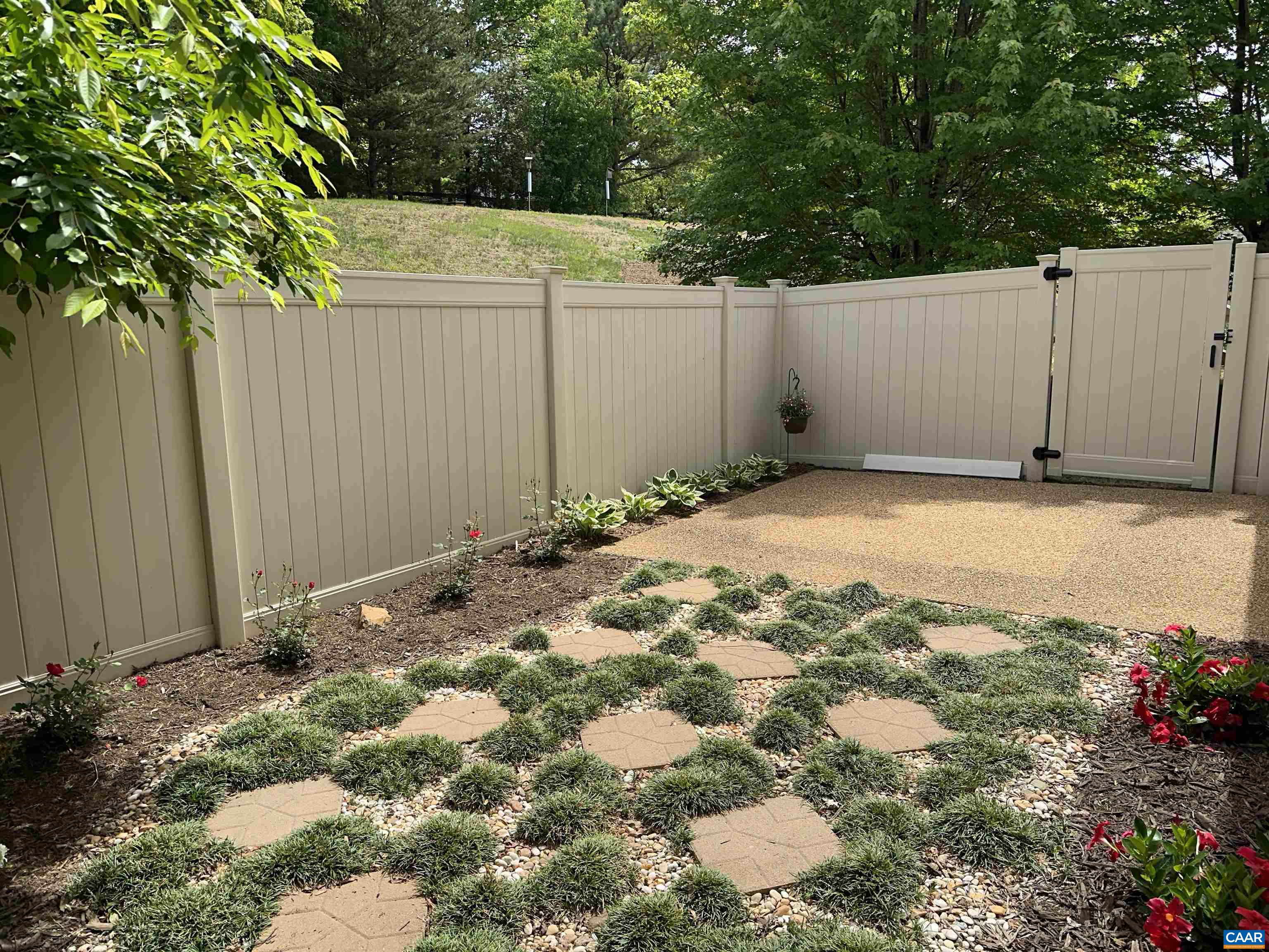 1315 Gate Post Lane Charlottesville, VA 22901 - Photo 32 of 37