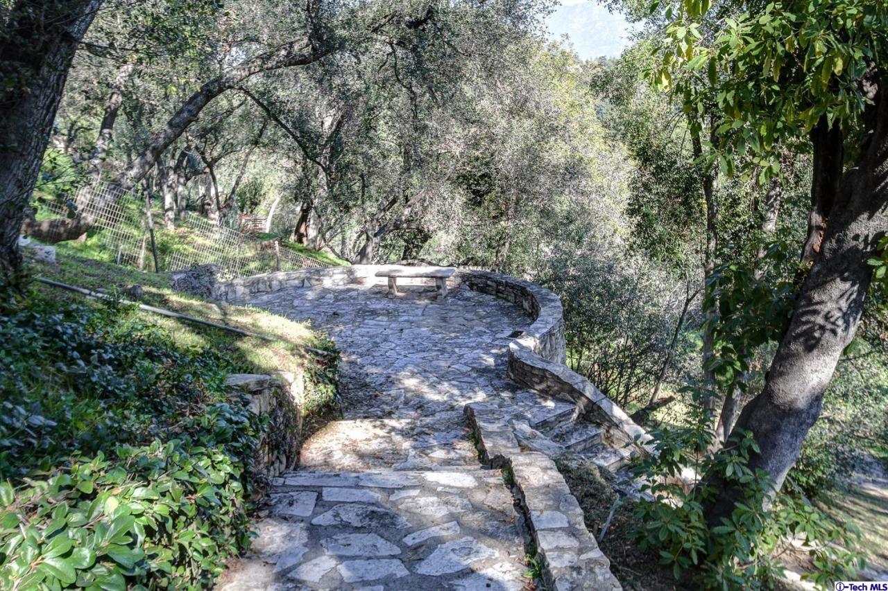 488 South San Rafael Avenue Pasadena, CA 91105 - Photo 70 of 80 Additional Photo