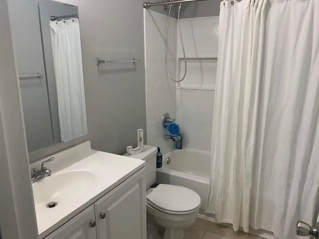 $1,500 | 109 River Point Drive, Unit E, Destrehan, LA 70047