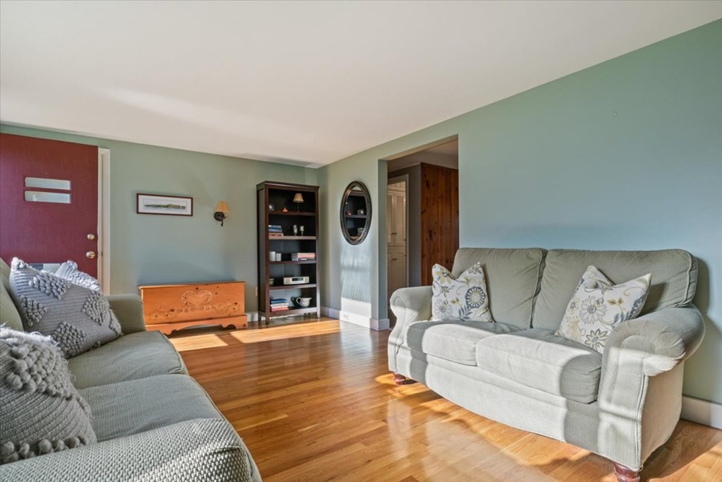 39 Strathmore Road Haverhill, MA 01832 - Photo 8 of 39 Gallery Image 8