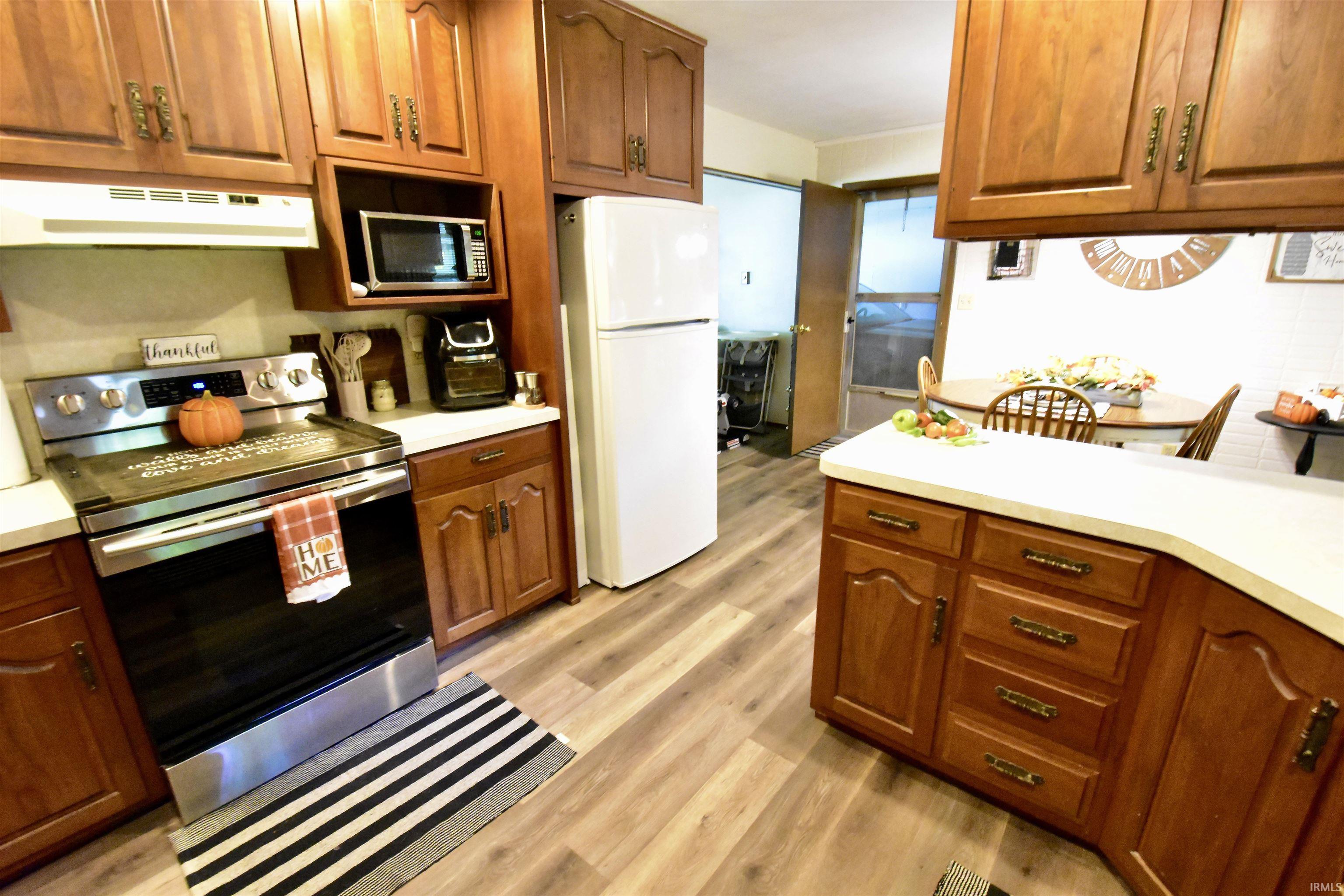 17 North Delphi Road Rossville, IN 46065 - Photo 9 of 22