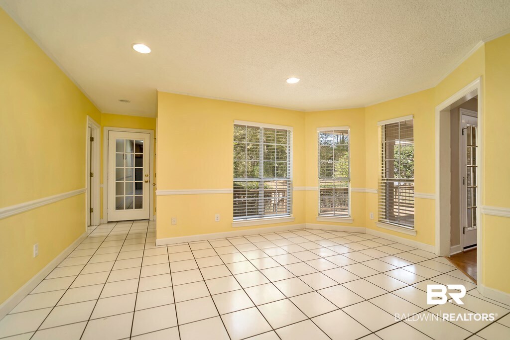644 Southern Way Daphne, AL 36527 - Photo 12 of 27