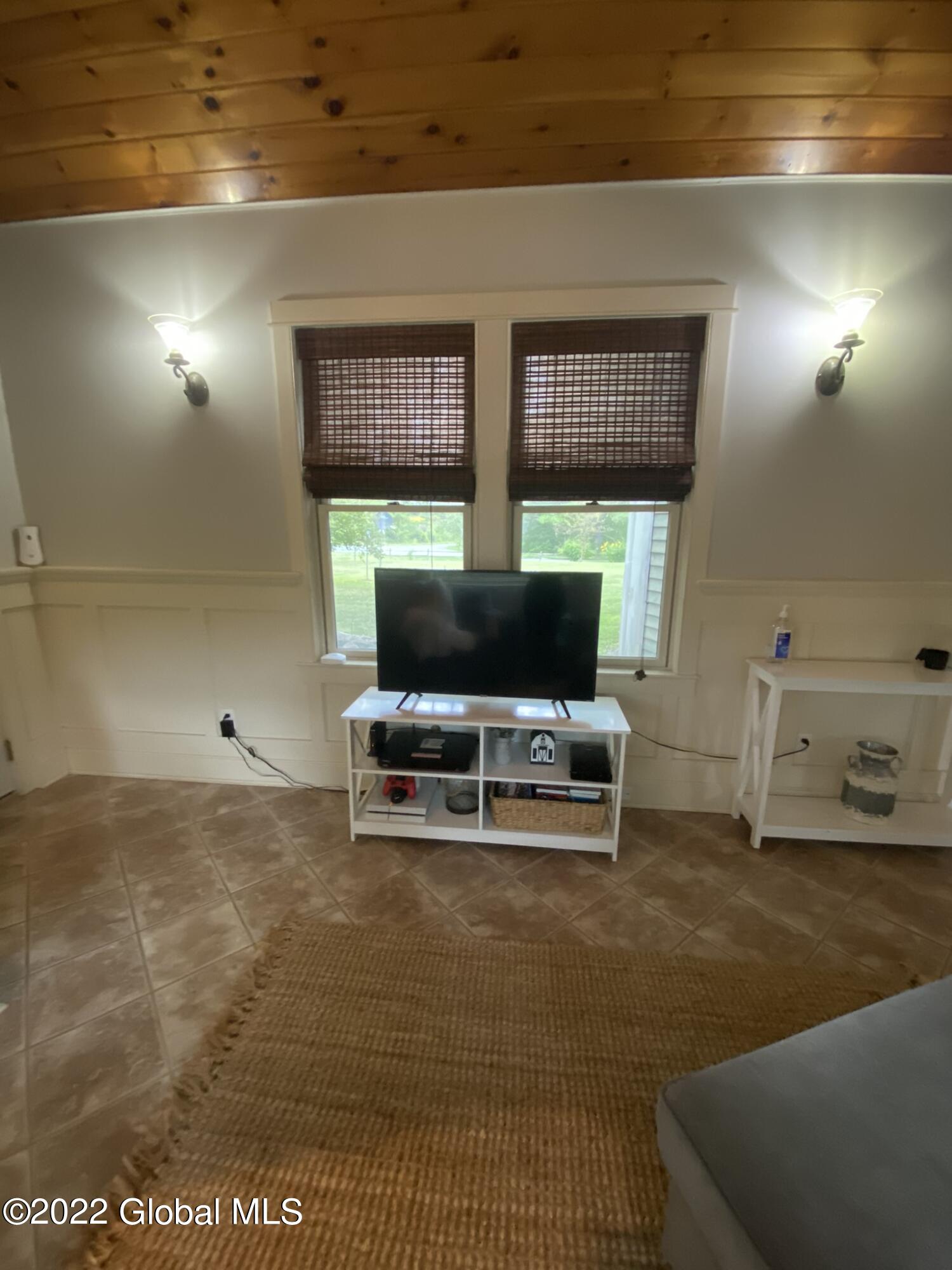 686 West Valley Road Argyle, NY 12809 - Photo 13 of 48 IMG_5861