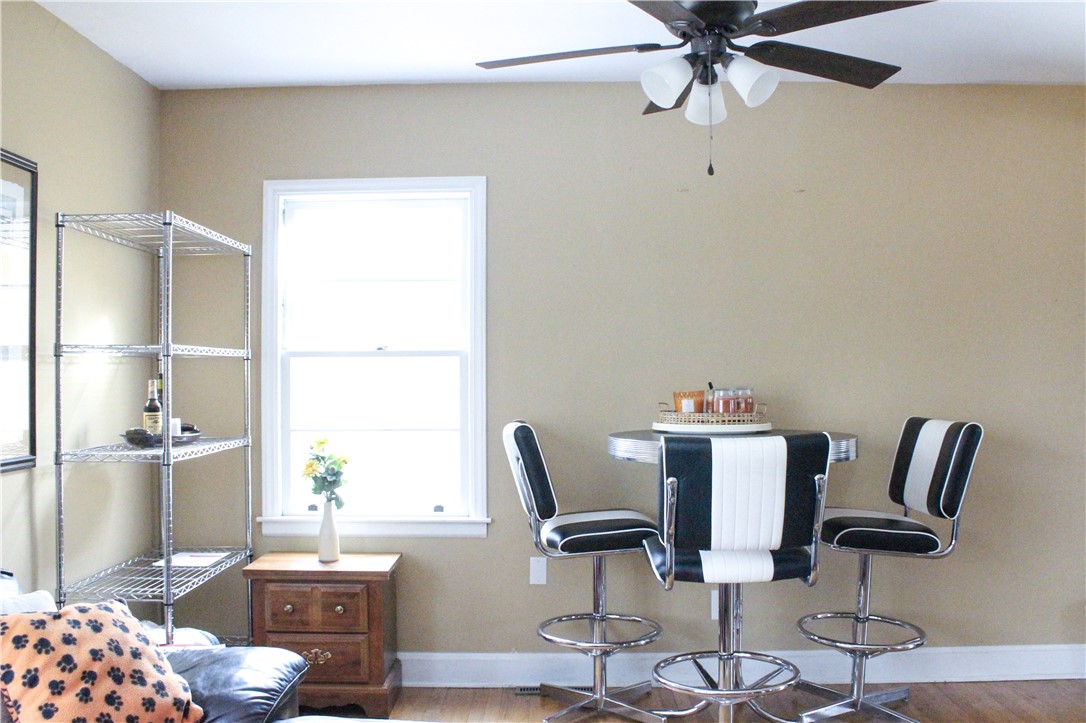 252 Riggs Drive Clemson, SC 29631 - Photo 15 of 50 Livingroom