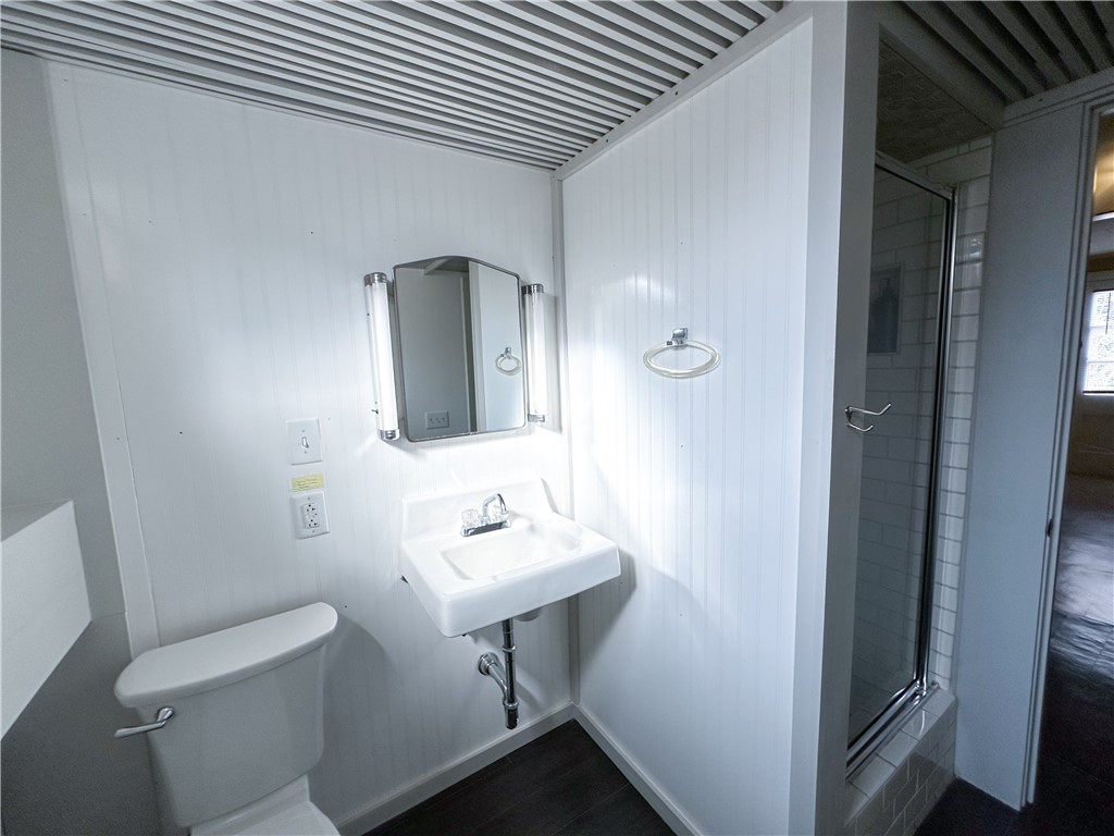 252 Riggs Drive Clemson, SC 29631 - Photo 29 of 50 downstairs bath