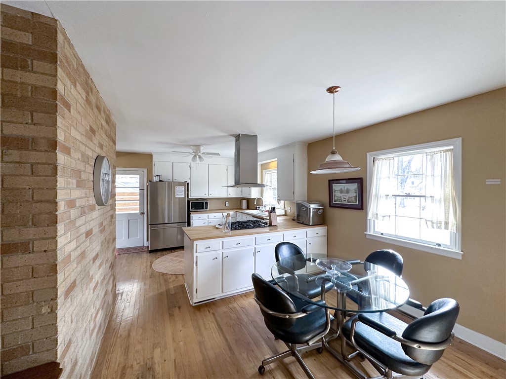 252 Riggs Drive Clemson, SC 29631 - Photo 8 of 50 Kitchen dining combo