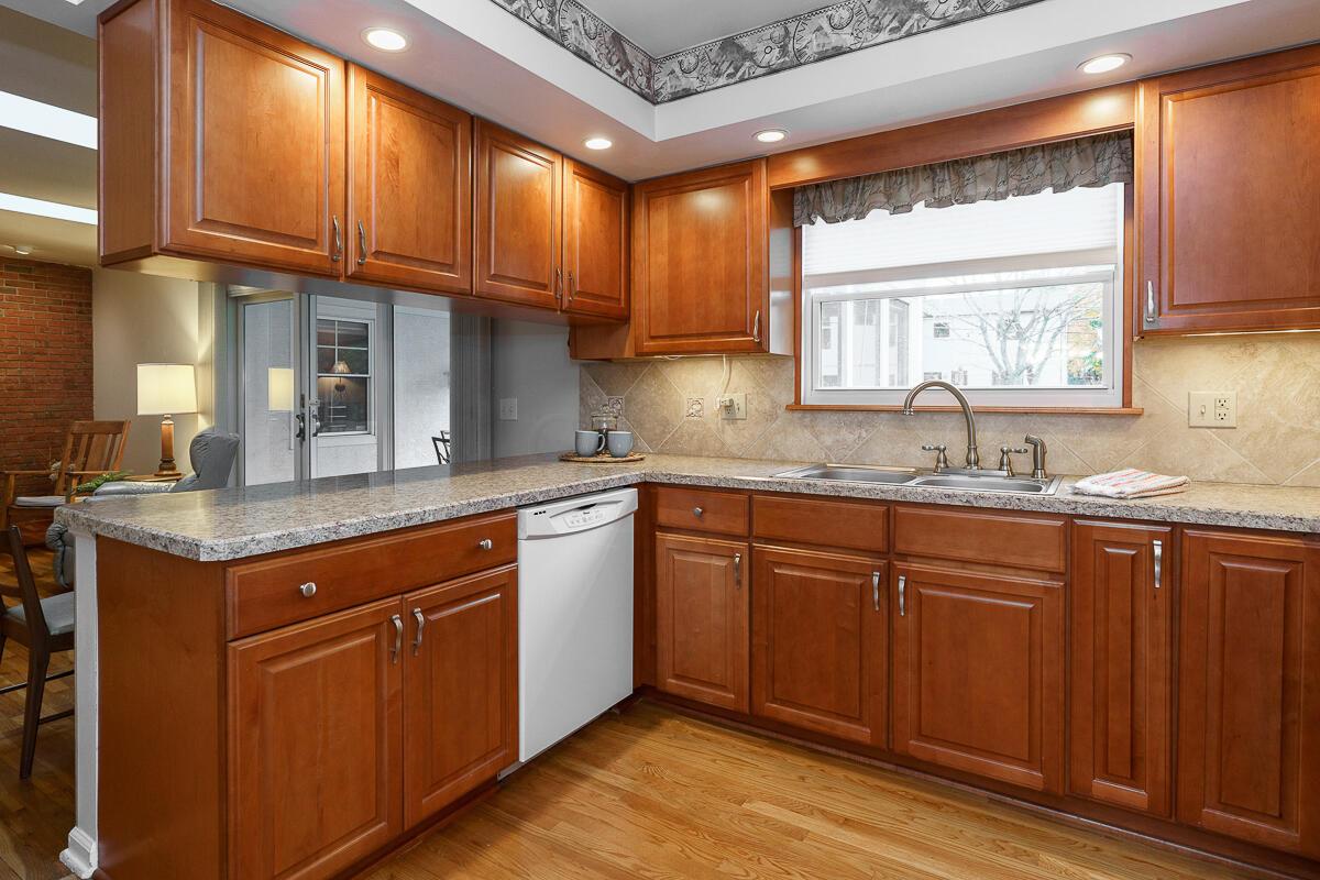 1620 McCoy Road Columbus, OH 43220 - Photo 13 of 40 1620_McCoy_Rd-23