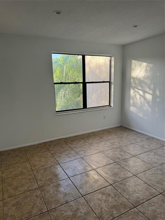 4521 West McNab Road, Unit 19 Pompano Beach, FL 33069 - Photo 18 of 29 Photo 19