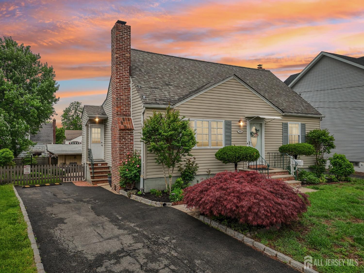 153 East Hill Road Colonia, NJ 07067 - Photo 40 of 40 a view of a house with backyard and garden