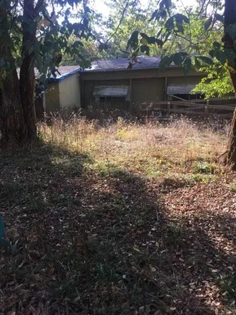 $20,000 | 21 Cedar Crest Drive, Mound City, KS 66056