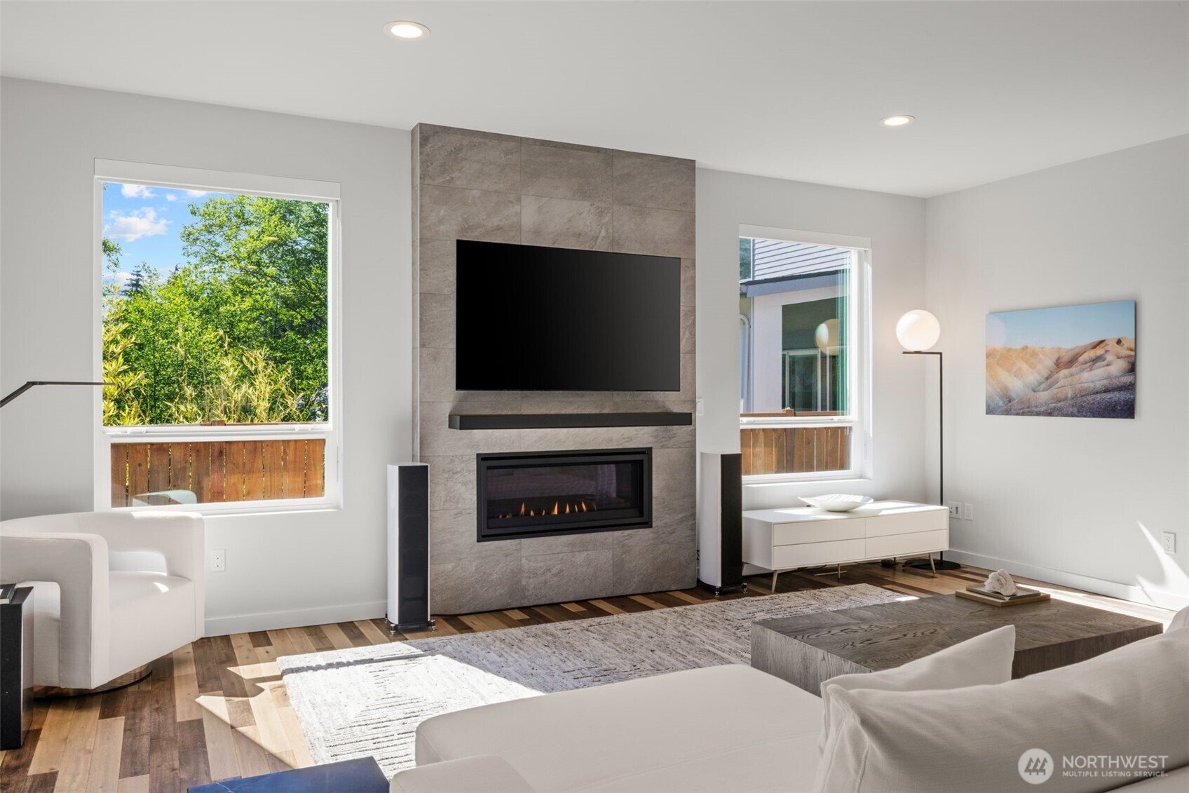 2627 Southwest 100th Street Seattle, WA 98146 - Photo 5 of 34