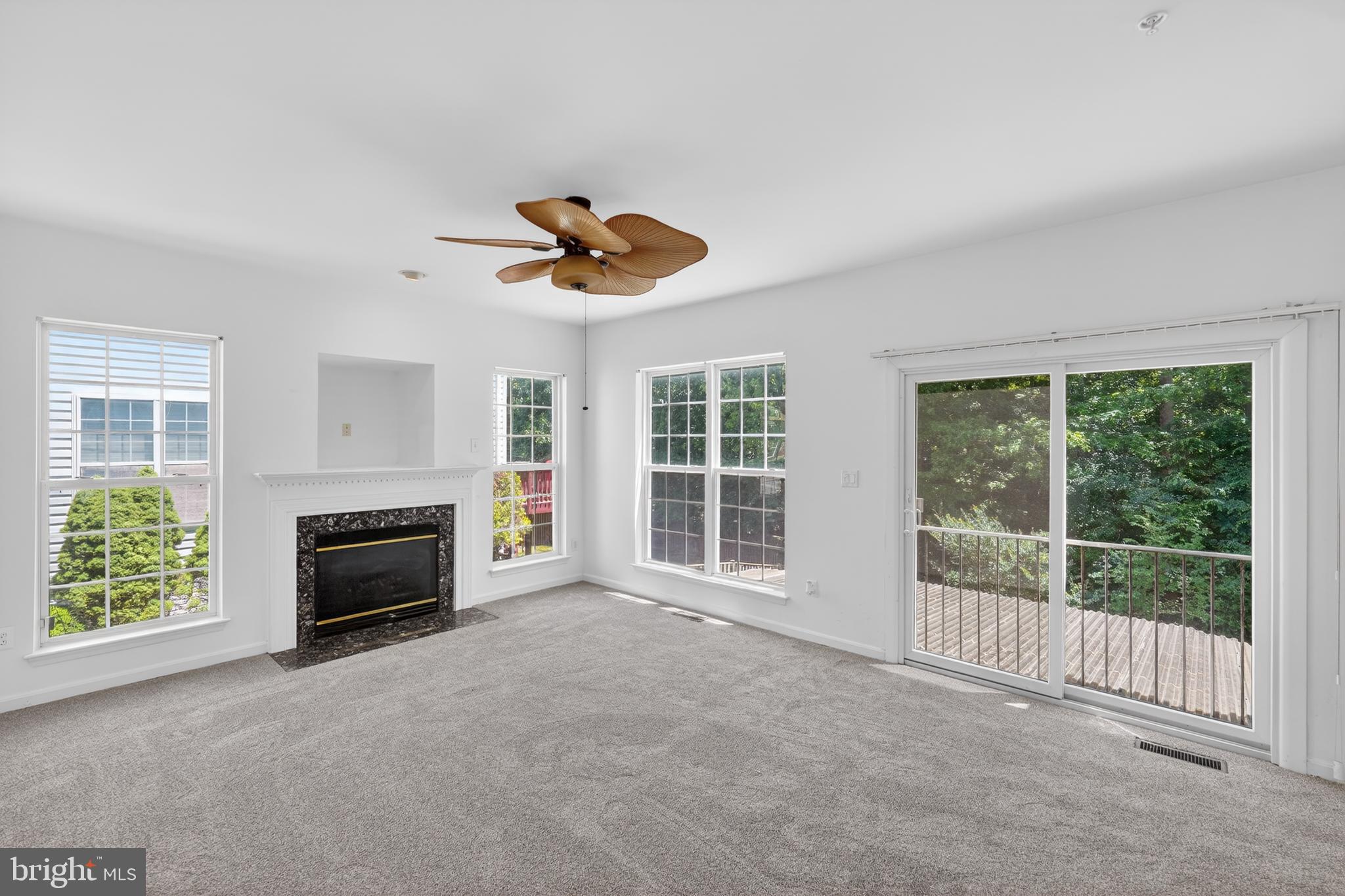 9200 Fox Park Road Clinton, MD 20735 - Photo 4 of 30